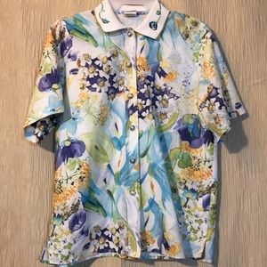 Vintage Nnatty watercolor flowers blouse